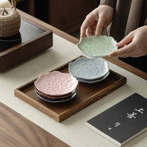 Guanlan <b>Ceramics</b> Flower Shape Dessert <b>Plate</b> Porcelain Fruit Dish Tea <b>Plate</b> For Party Household Use - Product Image 3