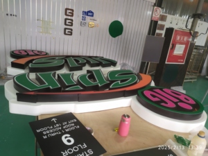 Brandnewsign nhà sản xuất tùy chỉnh không thấm nước LED chiếu sáng phía trước ánh sáng ngoài trời 3D kênh chữ hát cửa hàng phía trước dẫn dấu hiệu - Product Image 6