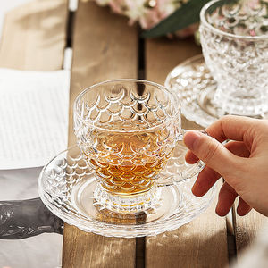 Commercio all'ingrosso del pesce del <span class=keywords><strong>vetro</strong></span> della scala di progettazione tazze da tè Set di <span class=keywords><strong>vetro</strong></span> tazza di acqua piattino - Product Image 2