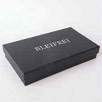 Boîte d'emballage de chaussettes de qualité supérieure au design personnalisé, boîte en carton rigide noir mat à ouverture facile, boîte cadeau de luxe pour cravate FSC