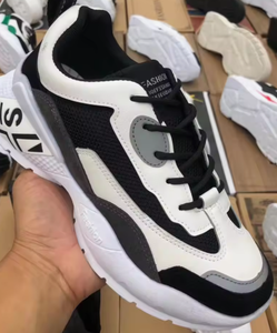 Nouvelles baskets pour enfants 2026, pas chères, respirantes, chaussures de sport décontractées pour garçons et filles, stock de modèles variés, vente en gros, Fujian Chine - Product Image 4