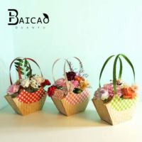 Sacs fourre-tout en bambou tressé à motif floral, sacs cadeaux style boîte à fleurs pour la Saint-Valentin, la fête des mères et les fêtes, emballage pour fleuristes