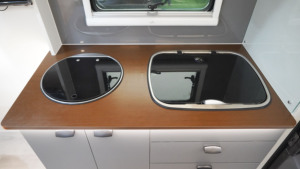 Caravane hybride tout-terrain standard australien 4x4, remorque <span class=keywords><strong>de</strong></span> camping robuste avec suspension indépendante, caravane à coque rigide - Product Image 5