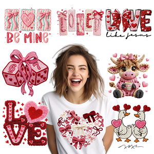 Transfert thermique DTF personnalisé <span class=keywords><strong>pour</strong></span> la Saint-Valentin 2026, motifs en faux fil, doux, facile à retirer à chaud, prêt à être pressé à la maison <span class=keywords><strong>pour</strong></span> les sweats à capuche et les t-shirts - Product Image 1