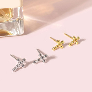 Simple Design Waterproof 18K Gold Plated <b>Cross</b> Stud <b>Earrings</b> for Women - Product Image 4