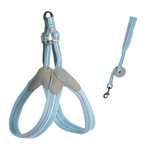 Arnés de lujo para perros sin tirones, chaleco de malla ventilada suave reflectante y ajustable para perros y gatos pequeños y medianos - Product Image 3