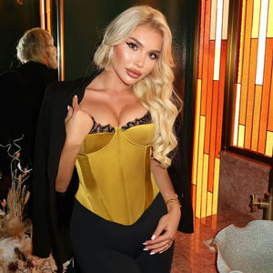 Top camisole sexy pour femmes en dentelle patchwork avec rembourrage intégré, coupe ajustée, taille sculptante, bretelles spaghetti, style corset, sous-vêtement - Product Image 4