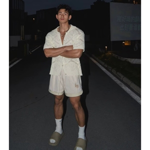 Elegante Camicia da Uomo in <span class=keywords><strong>Maglia</strong></span> di <span class=keywords><strong>Pizzo</strong></span> a <span class=keywords><strong>Maniche</strong></span> <span class=keywords><strong>Corte</strong></span>, Casual, Nuova Tendenza Moda Estiva 2026, Stile Trendy - Product Image 3