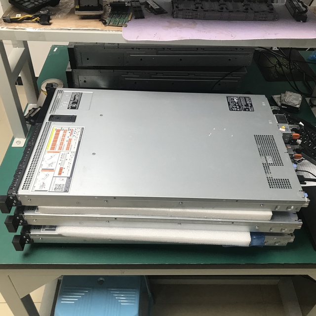 Cheap Used Refurbished PowerEdge R630 1U Rack Server Double Intel Xeon E5-2683 V4 CPU DDR4 750W 1 Year Warranty