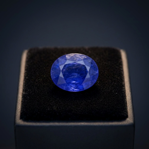 พลอยแซฟไฟร์สีน้ำเงินทรงรีเจียระไนแบบหลวม ได้รับการรับรองจาก Ceylon Gems ขนาด 6.25 6.5 รัตติ  แซฟไฟร์ธรรมชาติสีน้ำเงินขนาด 6.5 - Product Image 3