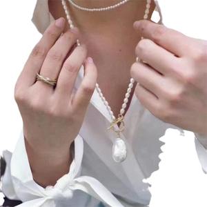 Collier en perles d'eau douce de style européen et américain Zhizhen, grosse chaîne de pull, style unique, personnalité de niche, sans collision - Product Image 5