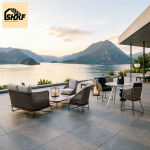 Conjunto de Sofá de Jardín Moderno y Minimalista, Mimbre Tejido, Diseño Curvo, Silla Baja, Otomana, Mesa, para Hotel, Resort, Piscina - Product Image 1
