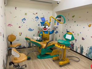 طب الأطفال الكهربائي هوتشي مع تصميم ديناصور للأطفال ، مادة بو من الدرجة الطبية ، كعب قابل للتعديل - Product Image 3