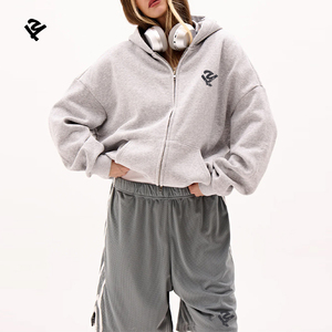 Shorts à rayures personnalisés pour femmes, été 2026, nouveau design, tissu en maille, shorts en nylon de haute qualité, pantalon court décontracté pour femmes - Product Image 1