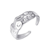 18K Vergoldeter Edelstahl Breiter Ring für Damen Gehämmerter Massiver Statement-Ring Party-Geschenk Großhandel OEM