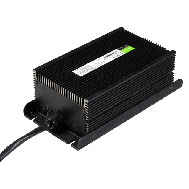 IP67 Waterproof Lithium Li Ion Lifepo4 on Board 12V 25A 24V 20A 36V 15A 48V 12A Marine Battery Charger