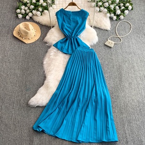 Ensemble jupe plissée taille haute et débardeur sans manches <span class=keywords><strong>nouvelle</strong></span> <span class=keywords><strong>collection</strong></span> mode été pour <span class=keywords><strong>femme</strong></span> - Product Image 1