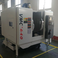 Centre d'usinage vertical CNC VMC640, fraiseuse CNC 4 axes VMC