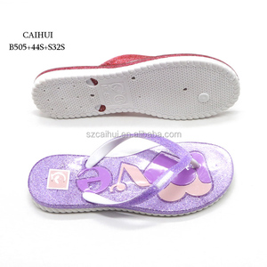 barato al por mayor de PVC de plástico playa de ECO amigable Flip Flop para las mujeres dama brillo flor sandalias de - Product Image 3