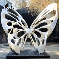 Sculpture de papillon en acier inoxydable sur mesure, grande taille, pour installation artistique extérieure de villas et hôtels, statue en métal poli miroir