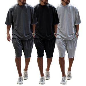 Nouveautés 3 couleurs disponibles Shorts pour hommes T-shirts Ensemble de survêtement de haute qualité Ensemble de survêtement de sport pour hommes pour l'été - Product Image 4