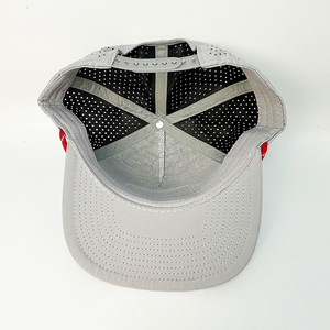 Gorras de golf impermeables de poliéster de 5 paneles al por mayor, gorras de béisbol Oxford con bordado personalizado de leopardo y cordón, que no se decoloran - Product Image 5