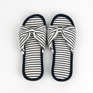 <span class=keywords><strong>Casa</strong></span> <span class=keywords><strong>de</strong></span> Interior para adultos <span class=keywords><strong>de</strong></span> calidad para zapatillas, zapatos cómodos para el hogar en muchos estilos con características antideslizantes e impermeables para el otoño - Product Image 6