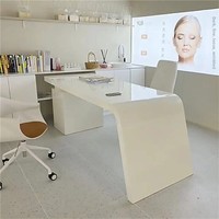 Yaratıcı Ofis Masası Şık Güzellik Danışma Masası Medikal-estetik Danışma Masası Avrupa-Amerikan Minimalist Modern Beyaz