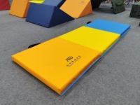 Tapis de Gymnastique Pliant de 5cm d'Epaisseur en Toile PU Mousse PVC de 3m de Longueur pour la Danse Pratique Fitness Yoga Sit-ups Somersault Entraînement