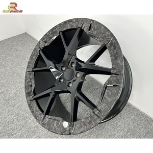 Jantes de voiture forgées personnalisées avec revêtement en carbone forgé pour Lambo URUS 20 pouces 21 pouces 22 pouces 23 pouces 24 pouces - Product Image 4