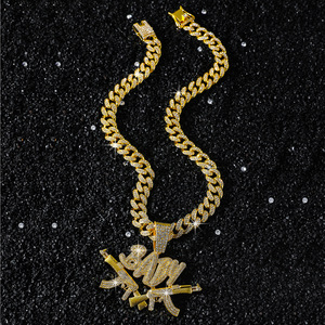 Nuevo Collar con Colgante Personalizado Estilo Hiphop con Letras BABY y Diseño de Pistola Doble, Accesorio Creativo y Moderno para Hombre, Venta al Por Mayor - Product Image 4