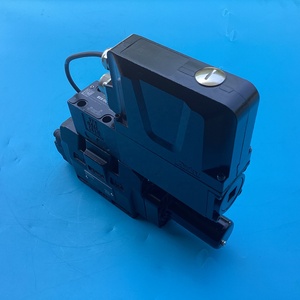Vanne directionnelle hydraulique proportionnelle 4 voies D31FPB61EB5NK00 NG10 CETOP5 à commande pilote - Product Image 1