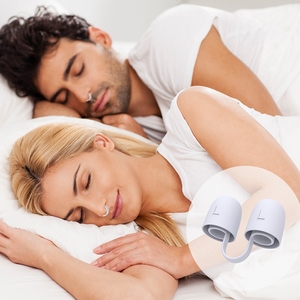 Dilatateur nasal en silicone Kit d'aération du nez anti-ronflement pour athlètes Apnée du sommeil Aide à la respiration Pince-nez Protège-nez en plastique Dispositif de sommeil - Product Image 1