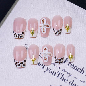 Lot de 10 faux ongles 3D fleuris printemps-été, faits main, en acrylique, à presser, taille moyenne, couvrance totale, avec colle – Vente en gros - Product Image 5