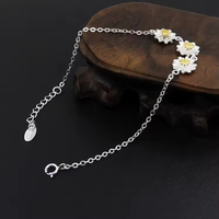 Fine Women Jewelry Bracelet de chaîne à maillons en argent sterling 925 avec trois fleurs de marguerite