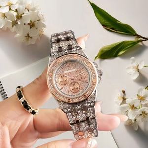 Reloj Cronógrafo de Lujo para Hombre 2026, con Diamantes, Correa Dorada, Reloj de Pulsera de Moda, Marca con Logotipo - Product Image 4