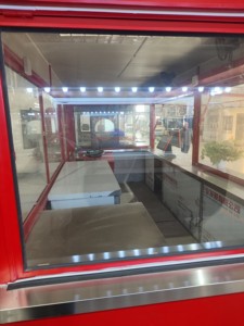 Camión de Comida con Certificación CE 2026, Carrito de Helados Enrollados Congelados para Servicio de Snacks, en Venta - Product Image 2