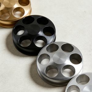 Brida de Aluminio/Acero Inoxidable Soldada - Piezas Forjadas CNC Personalizadas con Certificación ISO9001, con Perforación y Brochado para Uso Industrial - Product Image 3