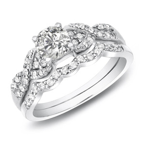 Set di Anelli Geometrici Scintillanti a Due Pezzi per Donne, Gioielli Eleganti e di Lusso per Matrimoni - Product Image 1