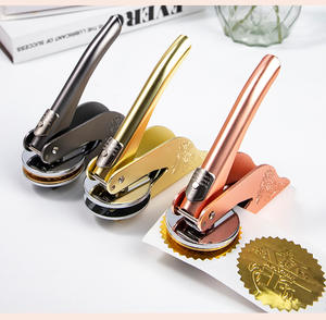 Tampon à embosser personnalisé en métal pour la décoration de mariage et les autocollants pour enveloppes en papier - Product Image 1