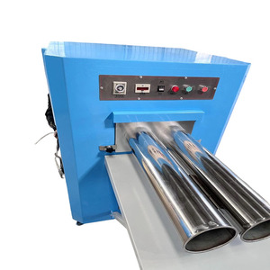 เครื่องกลับด้านกางเกงยีนส์แบบ Heavy Duty สำหรับโรงงานซักผ้า - Product Image 1
