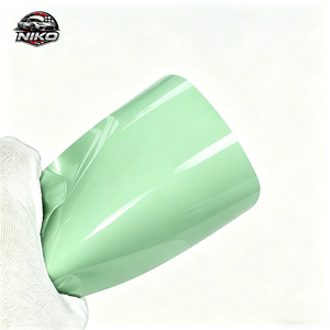 Película de Vinilo para Automóviles NIKO Film, Venta al por Mayor de Fábrica, Vinilo Brillante de Color Verde Grisáceo para Envolver Automóviles, Rollos de Vinilo para Envolver Automóviles - Product Image 2