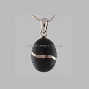 Collar con colgante de cruz de madera de Plata de Ley 925 para regalo de niños Diseño de cruz de madera hermoso y significativo - Product Image 1