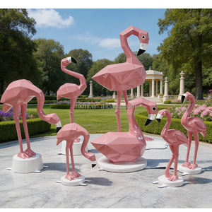 Estatua de Flamenco Gigante Rosa de Fibra de Vidrio, Arte Popular Duradero, Decoración Artística para Jardín y Plaza al Aire Libre - Product Image 3