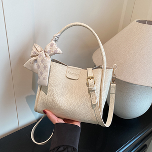 Sac à main pour femme, nouvelle collection printemps/été 2025, style niche, sac seau polyvalent, sac bandoulière - Product Image 3