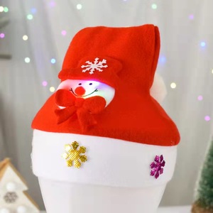 Nuevos Gorros de Santa Claus con Luces LED para Decoración Navideña, Gorros de Santa Claus de Dibujos Animados con Diseño de Muñeco de Nieve y Alce para Adultos y Niños - Product Image 5