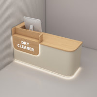 Comptoir de réception élégant et moderne en cuir courbé pour salons de beauté, centres de formation, cliniques médicales-esthétiques, commerce de détail