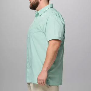 Sudadera con capucha personalizada Sun Custom, sublimada, de nailon y spandex de alta visibilidad, ligera, con botones, para pesca. - Product Image 4