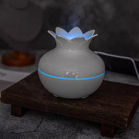 Diffuseur d'huiles essentielles à texture bois, humidificateur aromatique à design lotus, best-seller, 330 ml, lumière nocturne