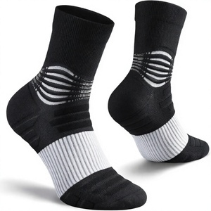 Custom 100% Cotton <b>Crew</b> Sports <b>Socks</b> Breathable Thin Knitted Athletic <b>Socks</b> for Men and <b>Women</b> - Product Image 3